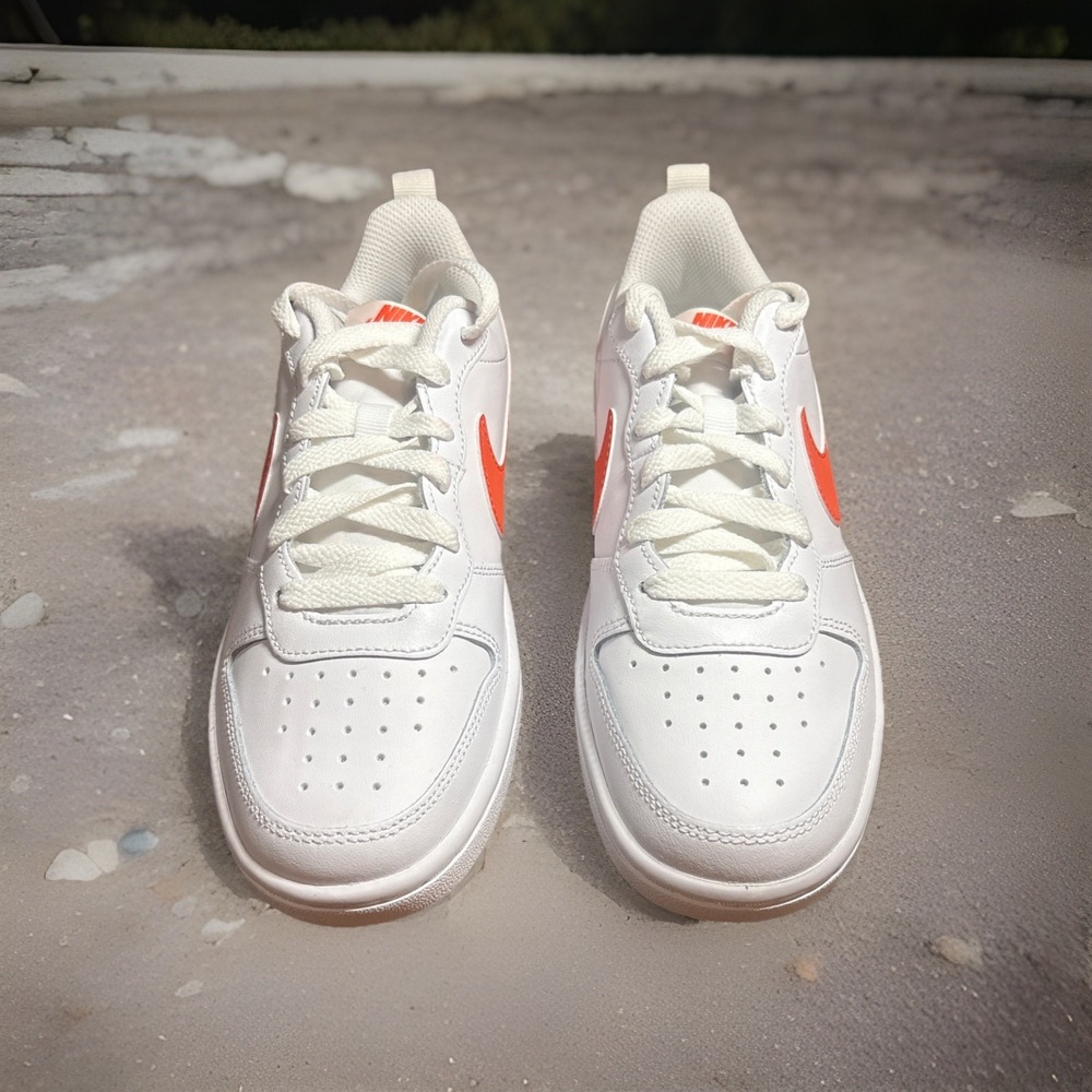 Nike Court Borough Low‎ 2 GS in 4  Youth